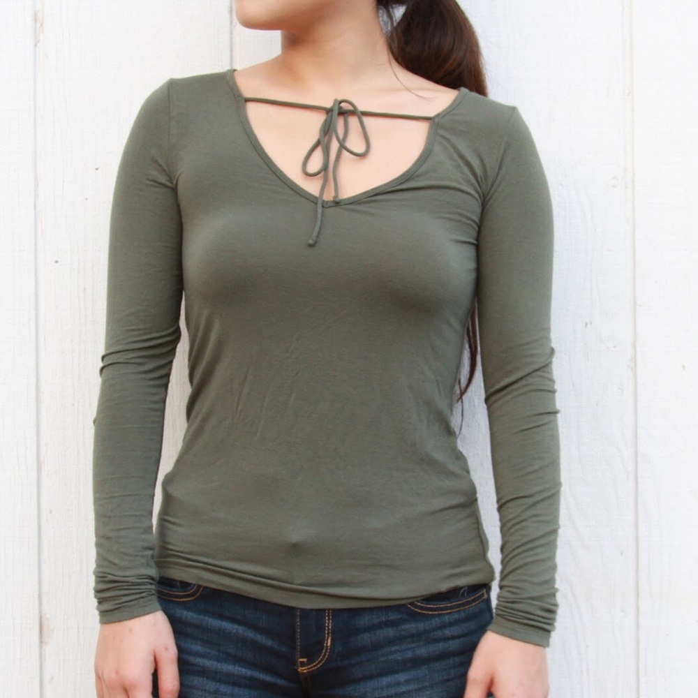 Hollister long sleeve top